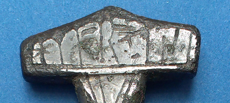 Illustration for article titled Runes Solve Mystery of 1,100-Year-Old Viking Amulet